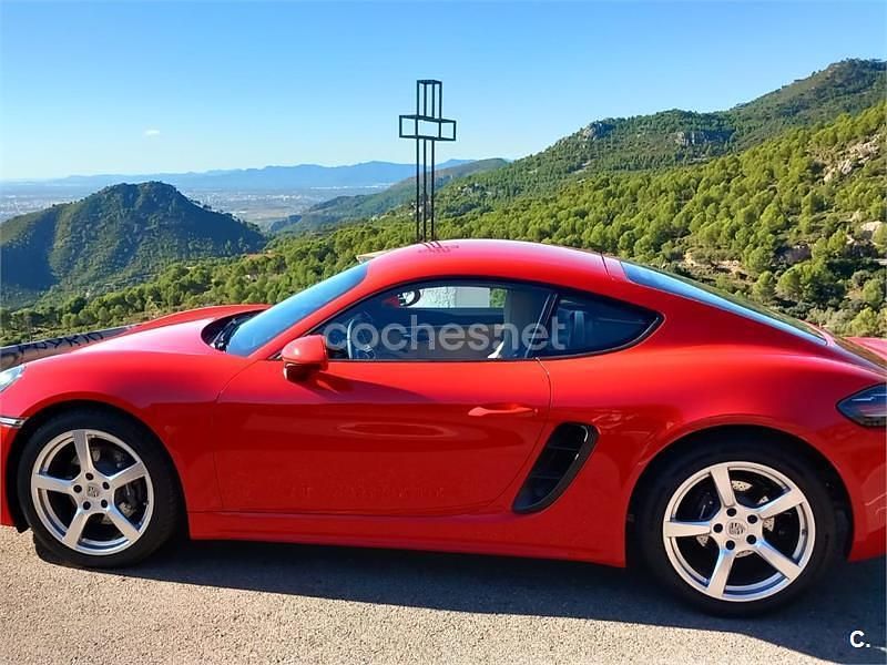 Rojo Usado 2022 Porsche 718 Cayman Coupe | 65.000 € (Precio justo) - Imagen 1/4