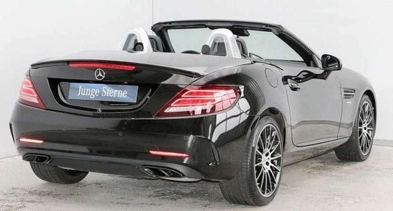 Usado Mercedes SLC200 AMG 367 CV (269 kW) 2016 Negro Coupe