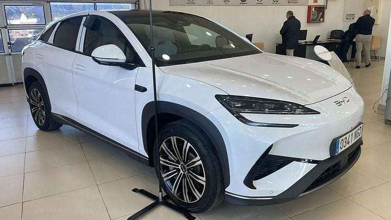Nuevo BYD Sealion 7 Comfort 230 kW (313 CV) 2025 Blanco SUV