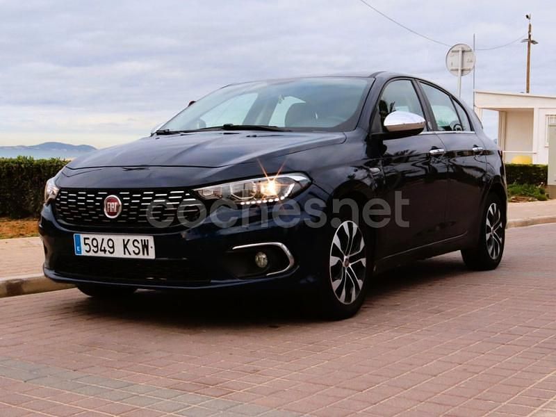 Azul Usado 2019 Fiat Tipo Lounge Berlina | 6500 € (Super precio) - Imagen 1/4