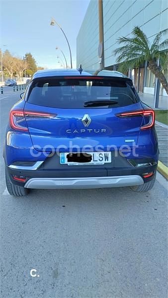 Usado Renault Captur Evolution 145 CV (106 kW) 2021 Azul SUV