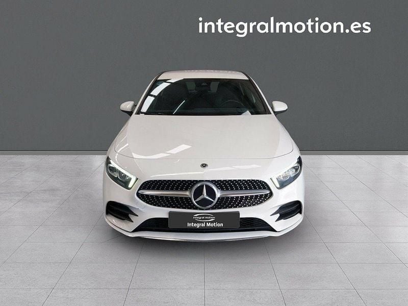 Usado Mercedes A200 149 CV (109 kW) 2022 Blanco Berlina