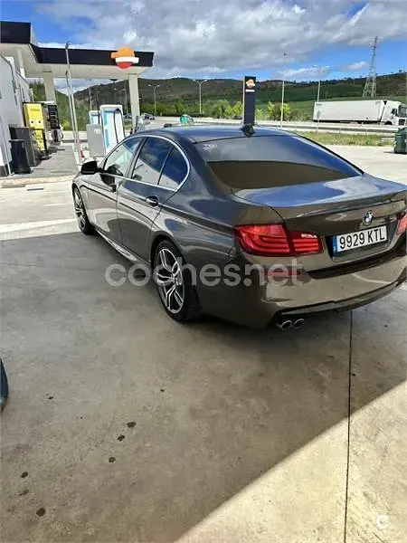 Usado BMW 530 258 CV (189 kW) 2012 Gris / plata Berlina