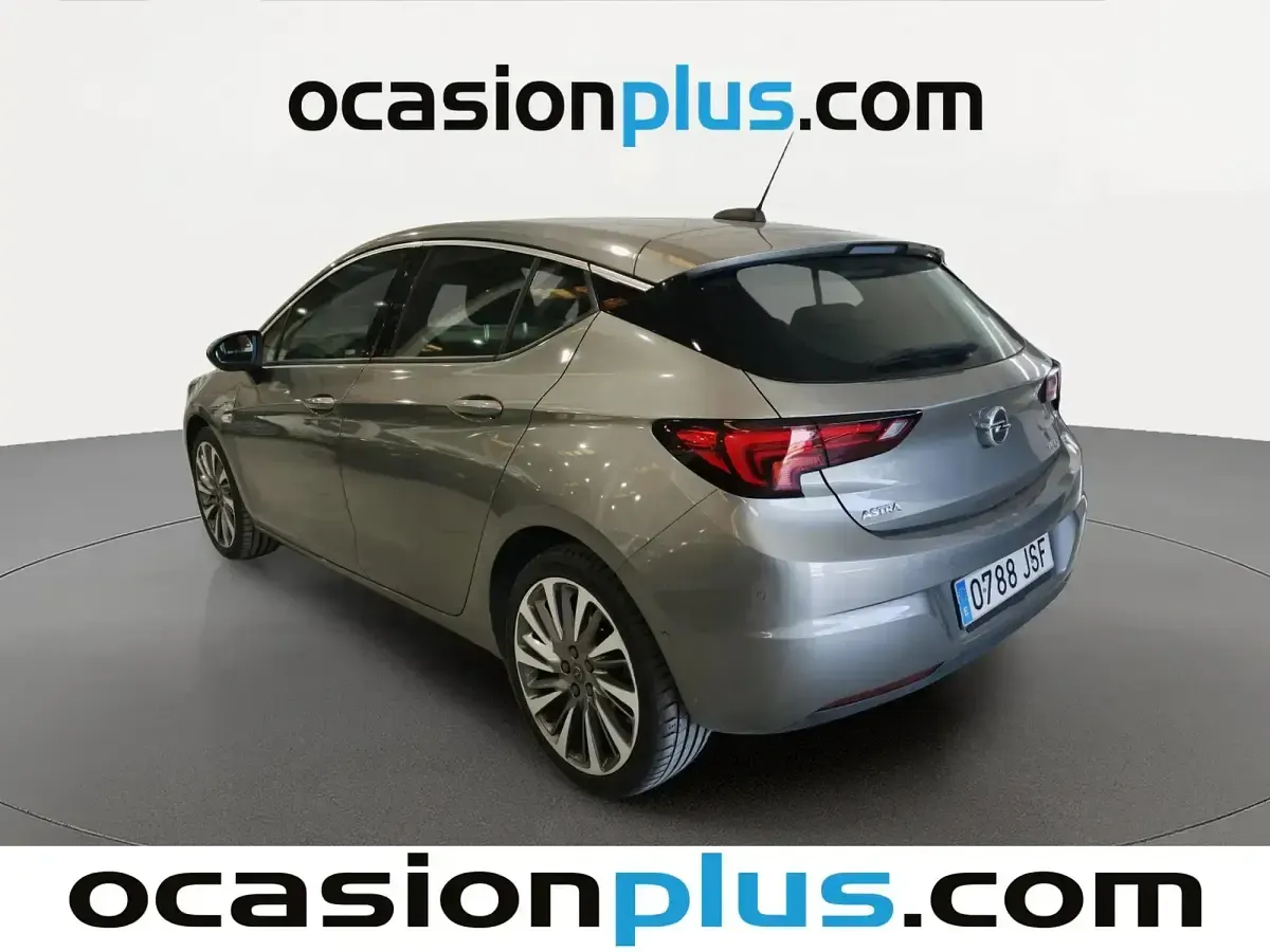 Usado Opel Astra Dynamic 150 CV (110 kW) 2016 Gris Berlina