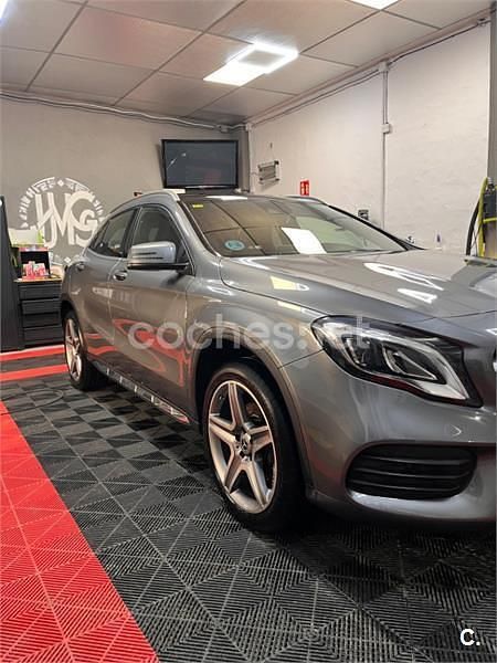 Usado Mercedes GLA220 177 CV (130 kW) 2018 Gris / plata SUV