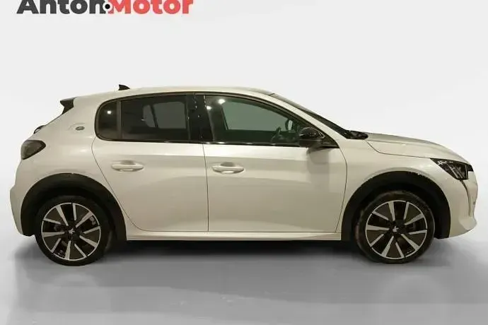 Usado Peugeot e-208 GT-line 100 kW (136 CV) 2020 Utilitario