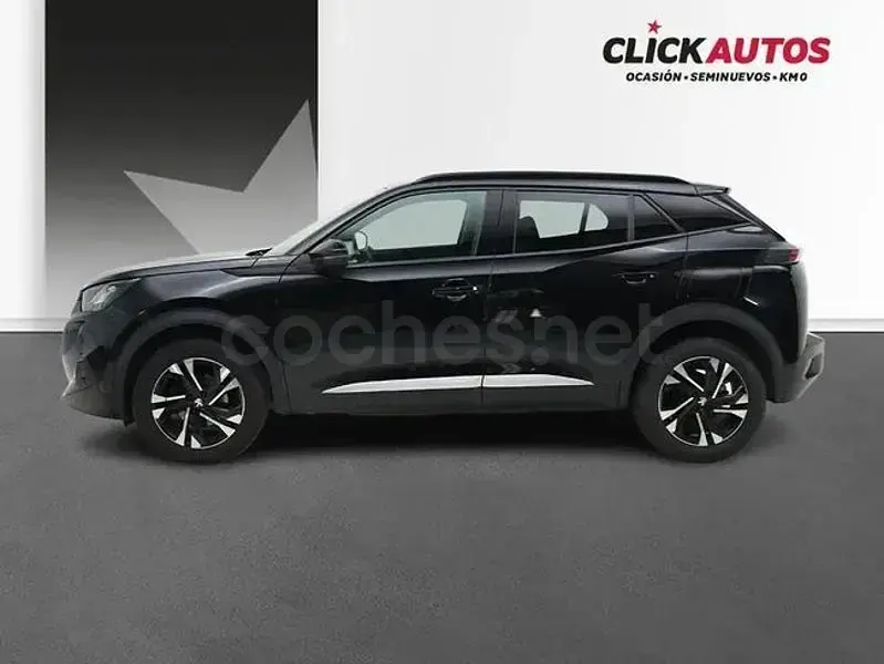Usado Peugeot 2008 Allure 100 CV (73 kW) 2023 Negro SUV