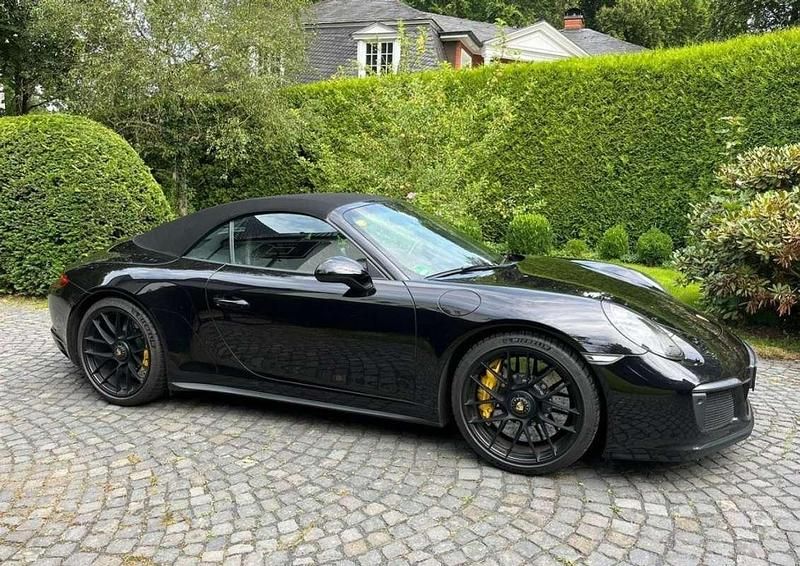 Usado Porsche 911 Carrera 4S Cabriolet 450 CV (330 kW) 2020 Negro Descapotable