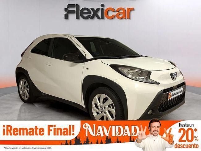 Blanco Usado 2024 Toyota Aygo Play Utilitario | 14.990 € (Precio justo) - Imagen 1/4
