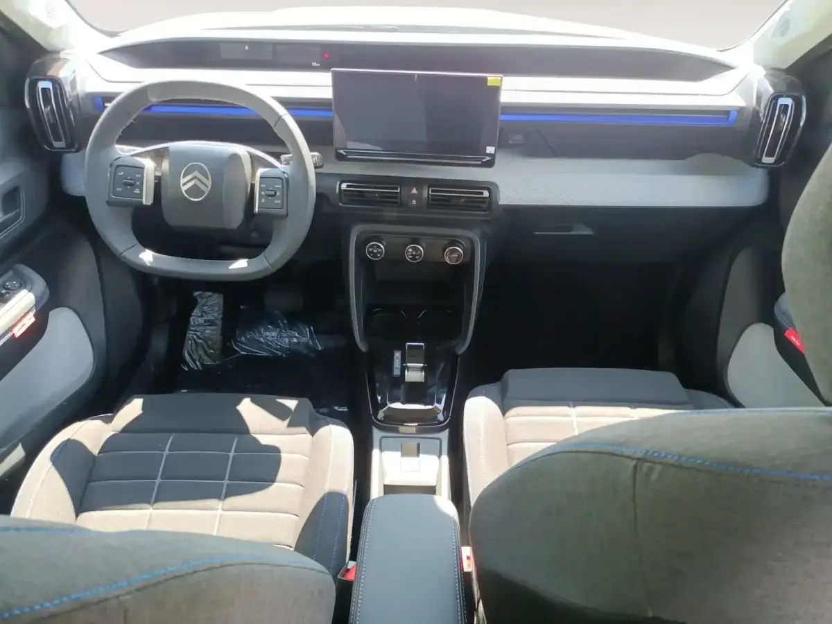 Nuevo Citroën DS6 Business Class 130 CV (95 kW) 2026 Blanco