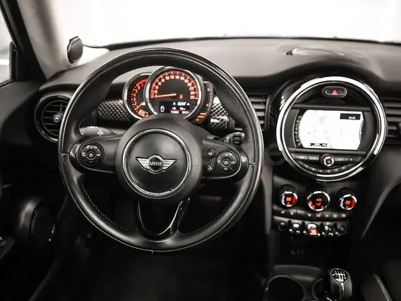 Usado Mini Cooper S 192 CV (141 kW) 2016 Gris / plata Utilitario