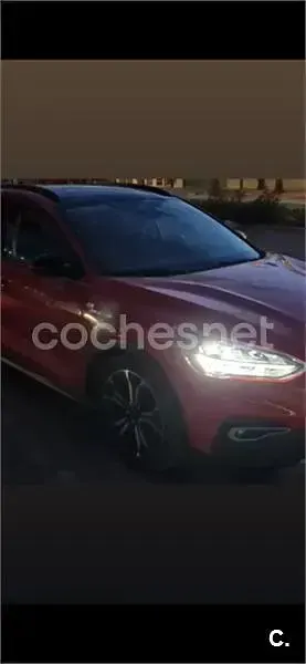 Usado Ford Focus Active 125 CV (91 kW) 2019 Rojo Berlina