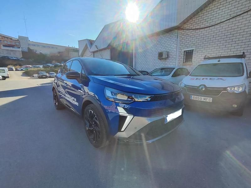 Usado Renault Captur Esprit Alpine 145 HP (106 kW) 2024 Azul SUV