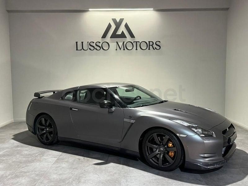 Usado Nissan GT-R Premium Edition 485 CV (356 kW) 2010 Gris / plata Coupe