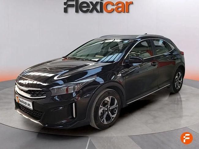 Usado Kia XCeed 120 CV (88 kW) 2023 Negro SUV