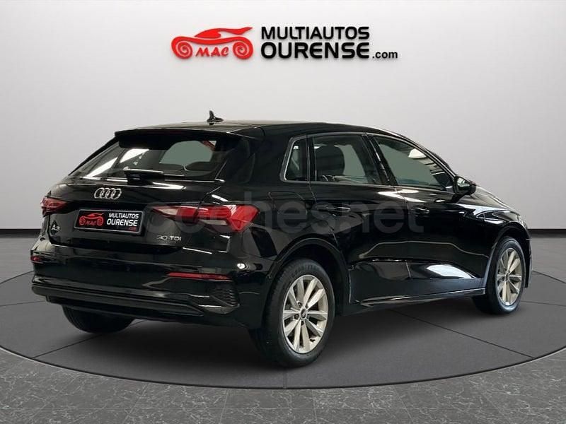 Usado Audi A3 116 CV (85 kW) 2021 Negro Berlina