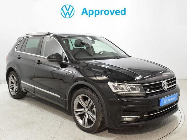 Negro Usado 2020 VW Tiguan Advance SUV | 27.800 € (Precio justo) - Imagen 1/4