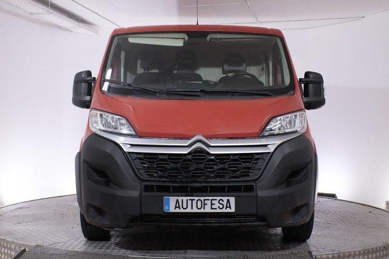 Käytetty Citroën Jumper 120 HP (88 kW) 2020 Punainen Tila-auto