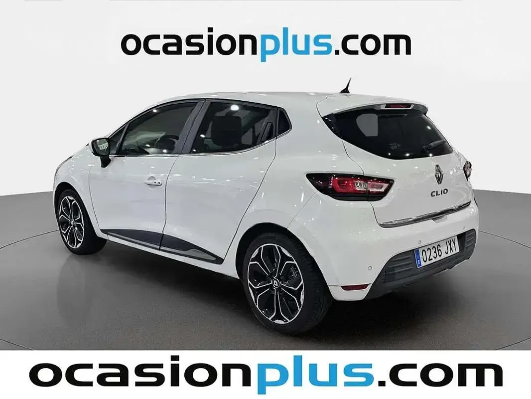 Usado Renault Clio Zen 118 CV (86 kW) 2017 Blanco Utilitario