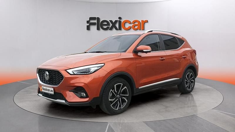 Usado MG ZS Luxury 111 CV (81 kW) 2024 Naranja SUV