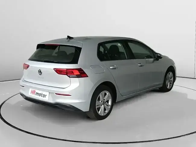 Usado VW Golf VIII Life 110 CV (80 kW) 2024 Gris