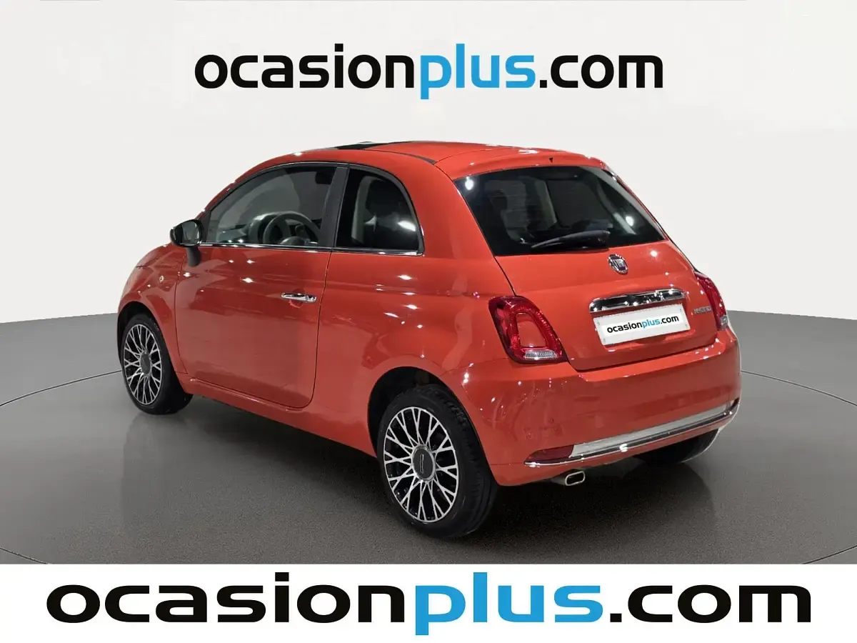 Usado Fiat 500 Dolcevita 71 CV (52 kW) 2024 Naranja Utilitario