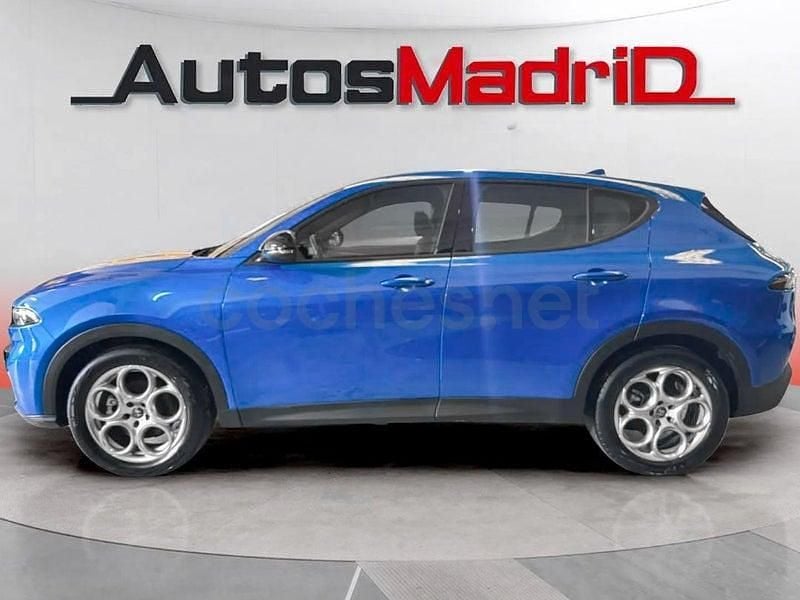 Usado Alfa Romeo Tonale Sprint 130 CV (95 kW) 2023 Azul SUV