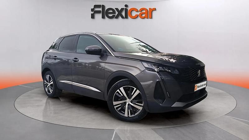 Usado Peugeot 3008 Active 131 CV (96 kW) 2021 Gris SUV