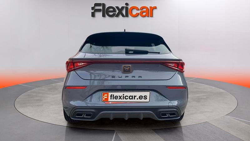 Usado Cupra Leon 150 CV (110 kW) 2024 Gris Berlina