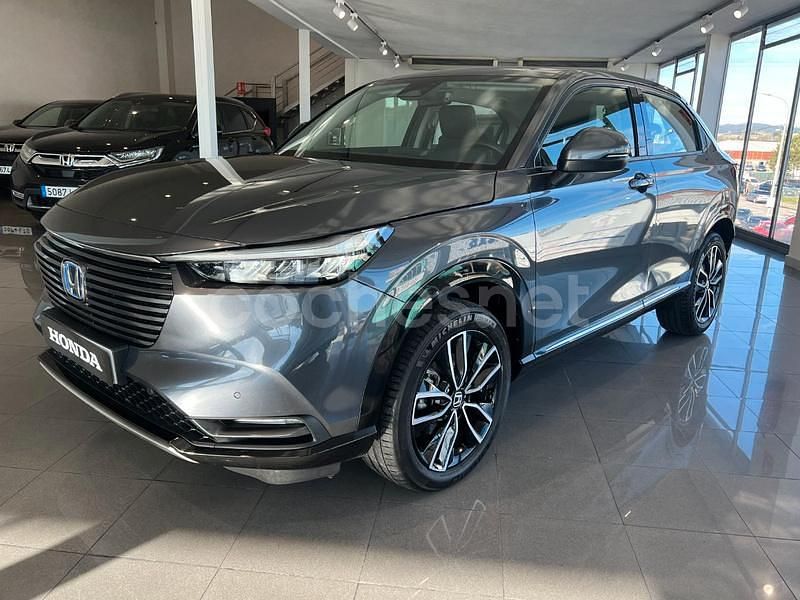 Usado Honda HR-V Advance 131 CV (96 kW) 2022 Gris / plata SUV