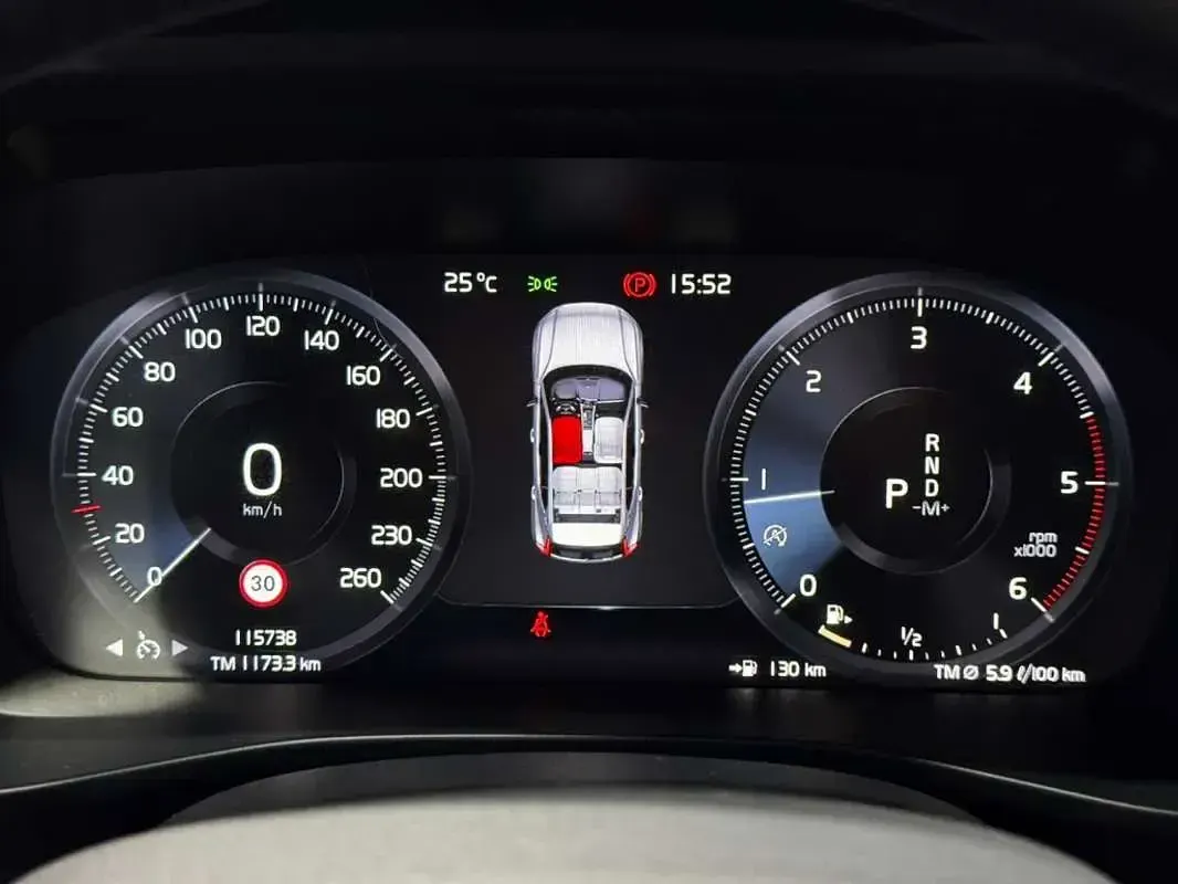 Usado Volvo XC40 150 CV (110 kW) 2020 Azul SUV