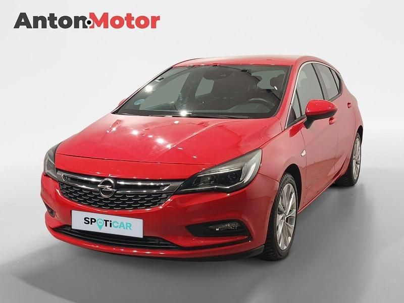 Rojo Usado 2017 Opel Astra Business Berlina | 12.990 € (Un poco caro) - Imagen 1/4