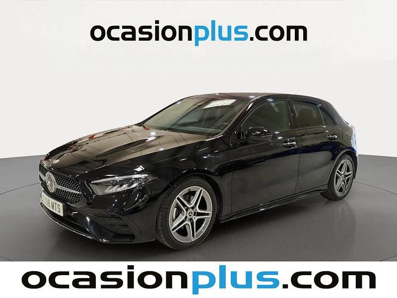 Usado Mercedes A200 AMG 163 CV (119 kW) 2024 Negro Utilitario