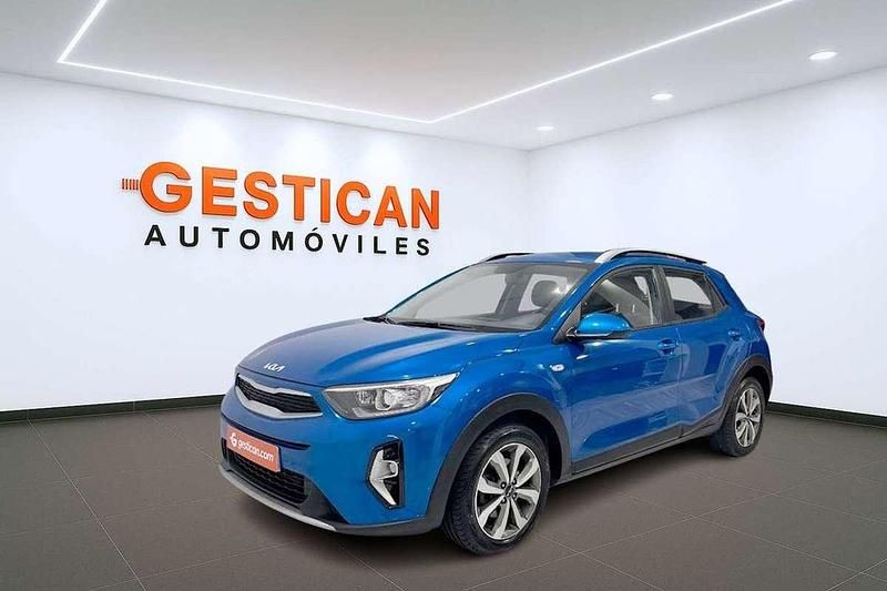 Azul Usado 2022 Kia Stonic SUV | 13.990 € (Precio justo) - Imagen 1/4
