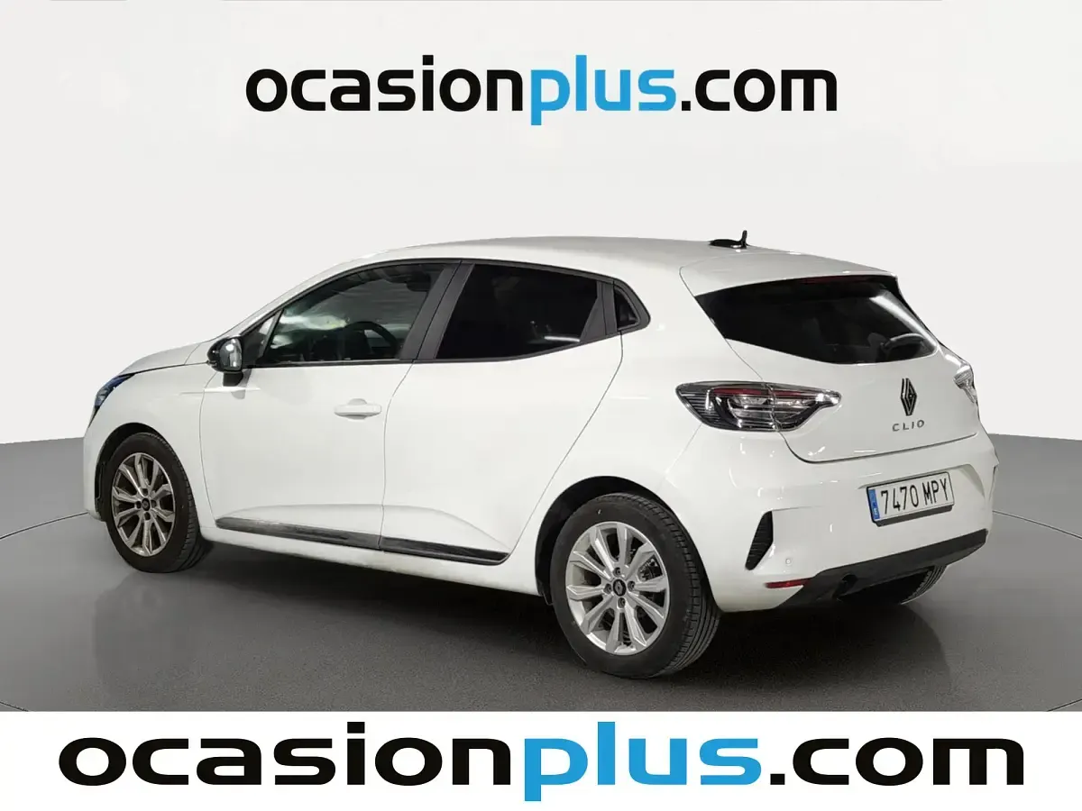 Usado Renault Clio Techno 101 CV (74 kW) 2024 Blanco Utilitario