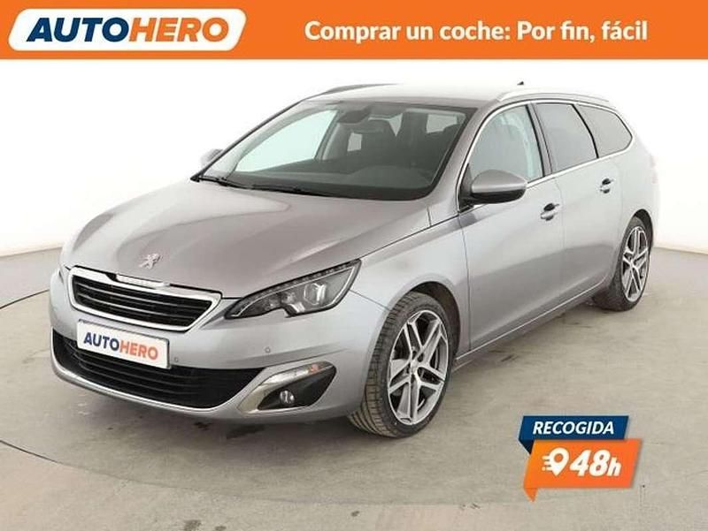 Usado Peugeot 308 Allure 125 CV (91 kW) 2016 Gris Utilitario