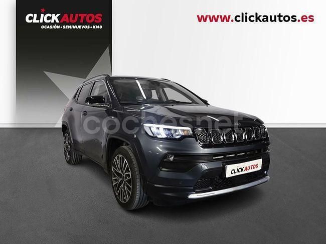 Usado Jeep Compass Limited 130 CV (95 kW) 2021 Gris SUV