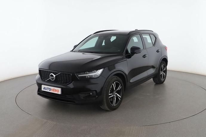 Negro Usado 2019 Volvo XC40 R-Design SUV | 28.999 € (Precio justo) - Imagen 1/3