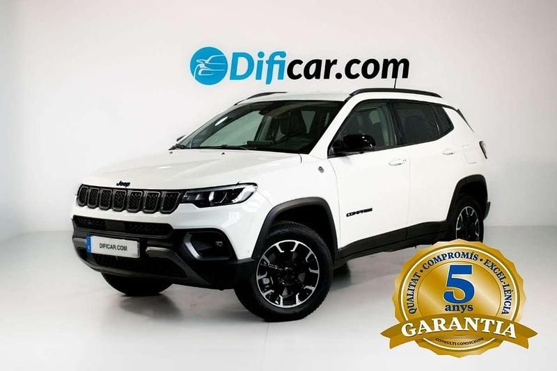 Blanco Usado 2024 Jeep Compass Trailhawk SUV | 30.490 € (Caro) - Imagen 1/4
