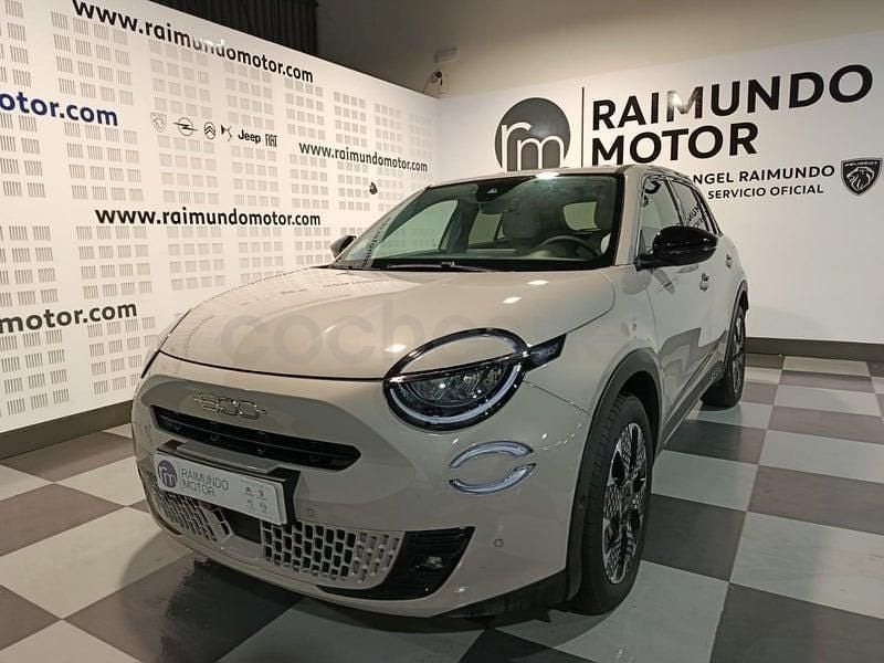 Usado Fiat 600 La Prima 100 CV (73 kW) 2024 Beige SUV