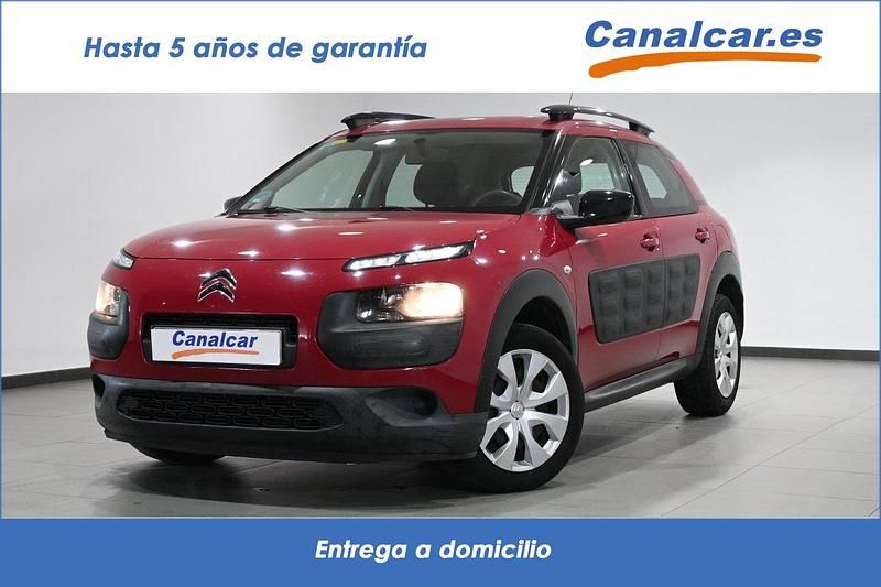 Usado Citroën C4 Cactus Feel 100 CV (73 kW) 2017 Granate Utilitario