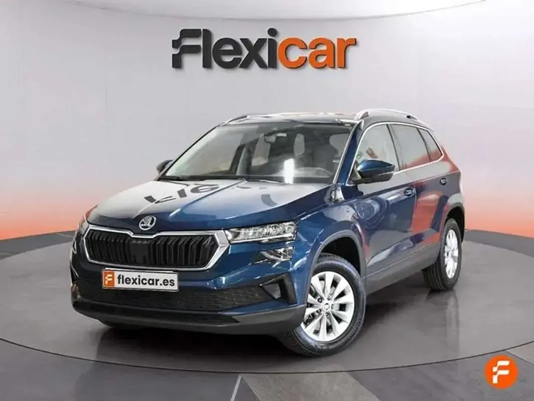 Usado Skoda Karoq Ambition 150 HP (110 kW) 2022 Azul SUV