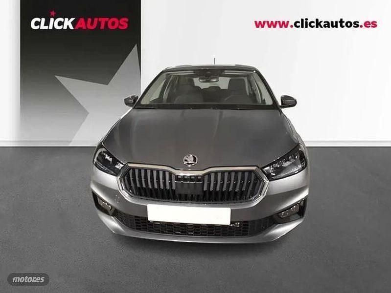 Usado Skoda Fabia Selection 115 CV (84 kW) 2025 Gris Utilitario