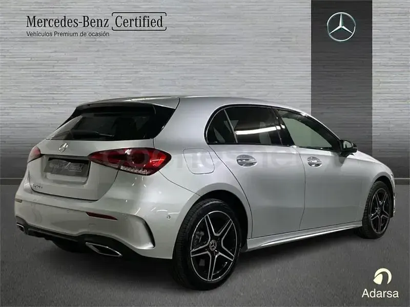 Usado Mercedes A250 218 CV (160 kW) 2022 Negro Berlina