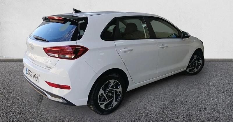 Usado Hyundai i30 100 CV (73 kW) 2024