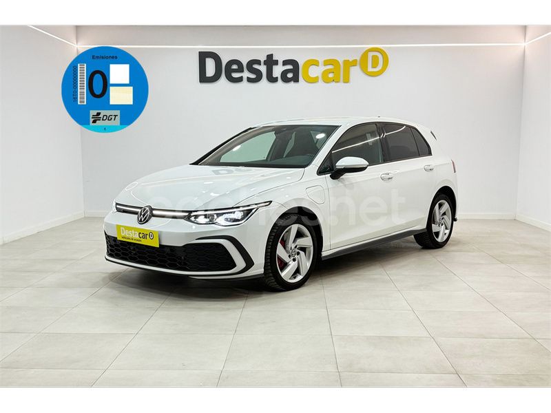 Blanco Usado 2022 VW Golf VIII GTE Berlina | 26.990 € (Precio justo) - Imagen 1/4