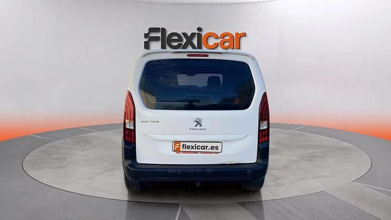Usado Peugeot Rifter Allure 131 CV (96 kW) 2021 Blanco Monovolumen