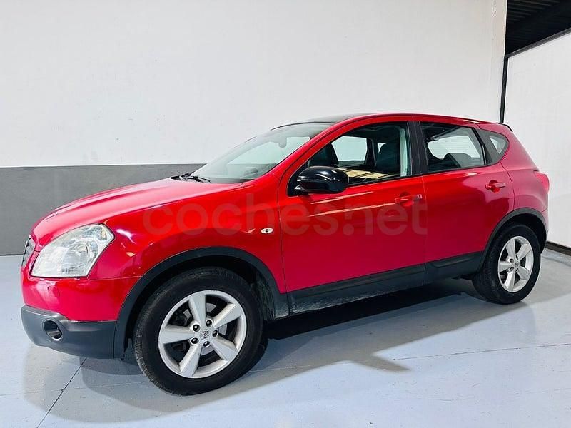 Usado Nissan Qashqai Tekna 150 CV (110 kW) 2009 Rojo SUV