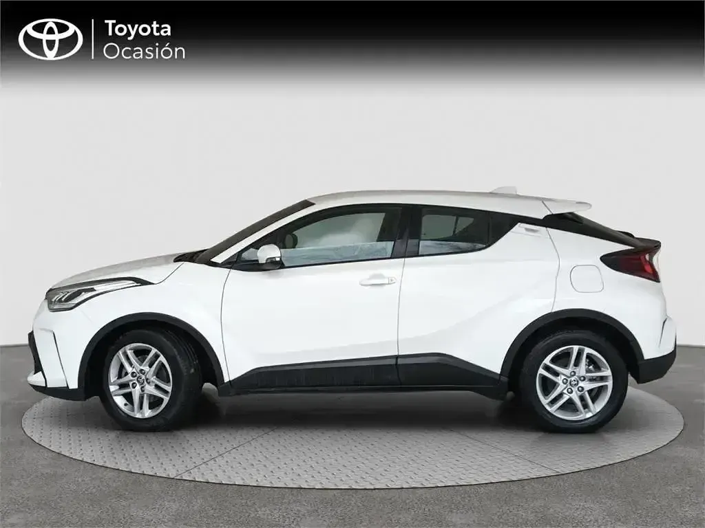 Usado Toyota C-HR Active 122 HP (89 kW) 2022 Branco SUV