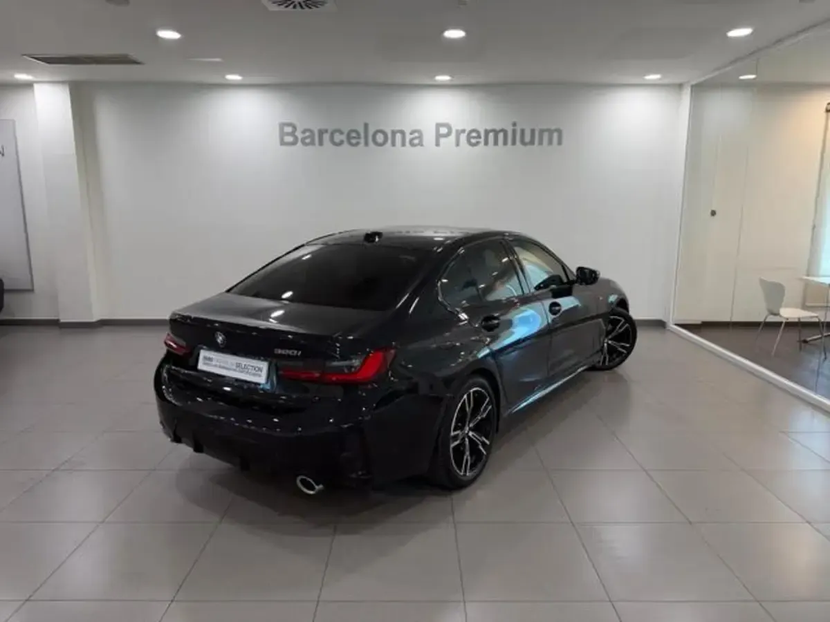 Usado BMW 320 Comfort Edition 184 CV (135 kW) 2026 Negro Berlina